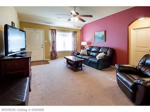 2508 Ridgeway Ln, Barling, AR 72923 photo 3