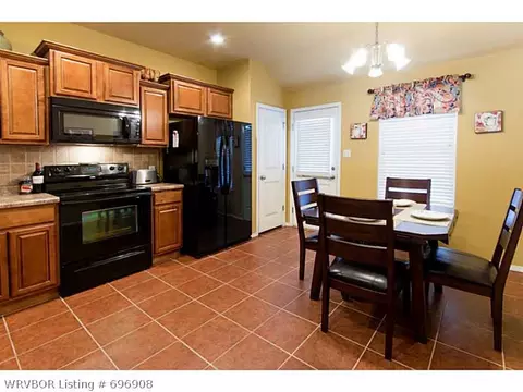 2508 Ridgeway Ln, Barling, AR 72923 photo 6