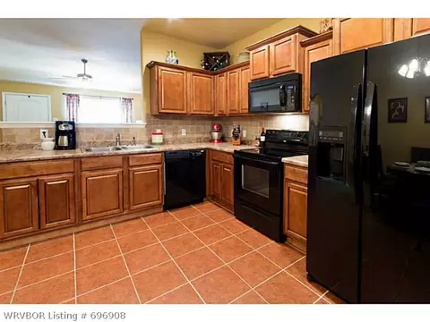 2508 Ridgeway Ln, Barling, AR 72923 photo 5