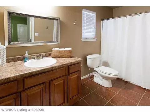 2508 Ridgeway Ln, Barling, AR 72923 photo 8