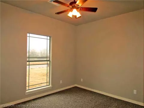 1818 Yukon Dr, Barling, AR 72923 photo 17