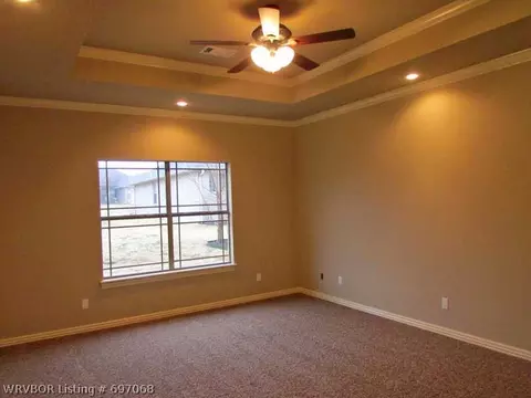 1818 Yukon Dr, Barling, AR 72923 photo 9