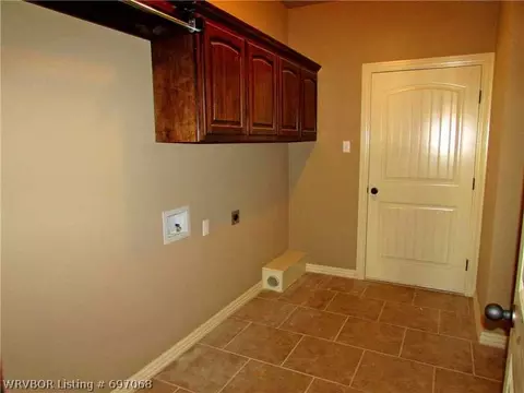 1818 Yukon Dr, Barling, AR 72923 photo 14