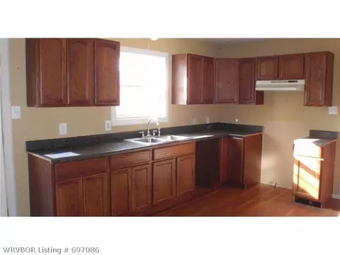3200 Spring St, Fort Smith, AR 72904 photo 3