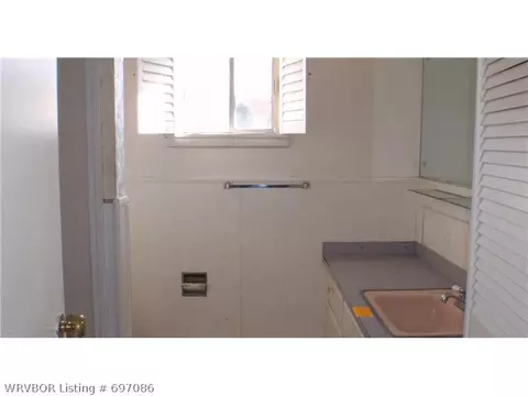 3200 Spring St, Fort Smith, AR 72904 photo 8