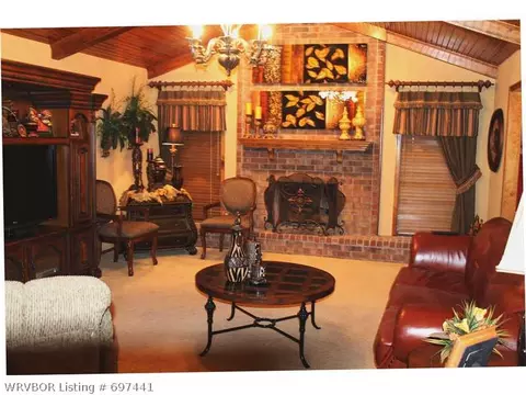 4122 Southridge Rd, Fort Smith, AR 72916 photo 2
