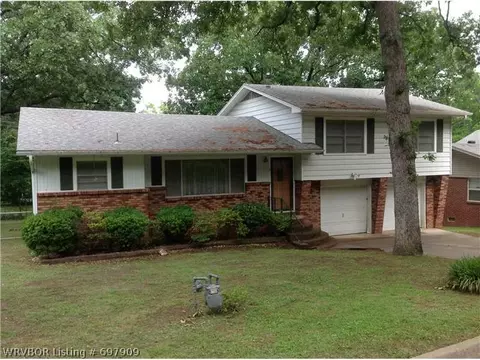 6 Mockingbird Ln, Fort Smith, AR 72901 photo 1