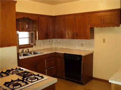1200 N 56 Ter, Fort Smith, AR 72904 photo 2