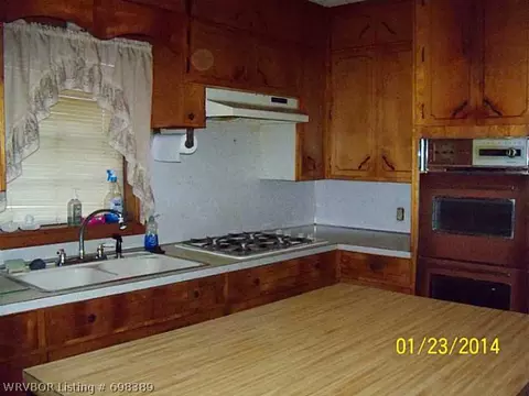 2713 W Walnut St, Paris, AR 72855 photo 6
