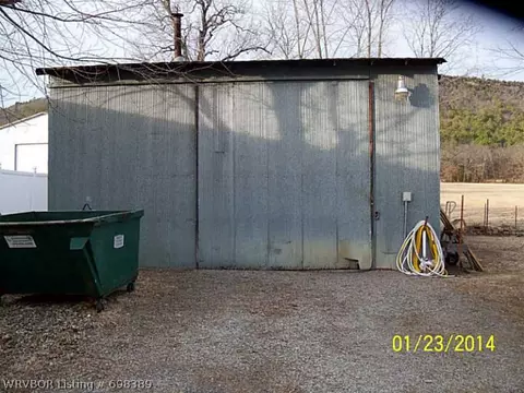 2713 W Walnut St, Paris, AR 72855 photo 4