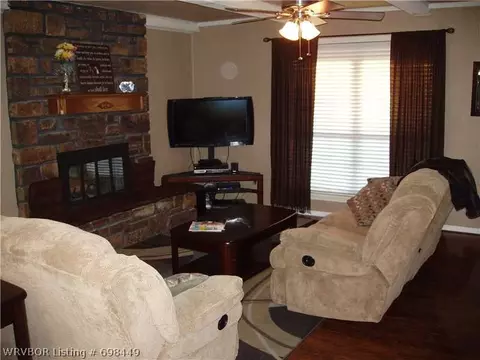 3203 S 64 Cir, Fort Smith, AR 72903 photo 2