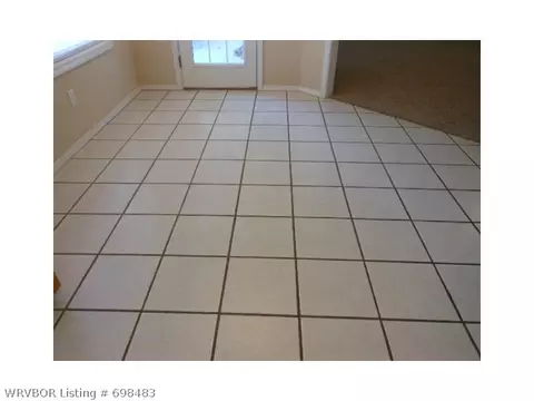 800 Jessie Dr, Lavaca, AR 72941 photo 5