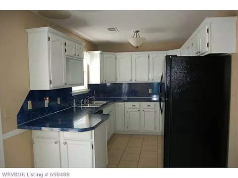 1015 Ruby Dr, Van Buren, AR 72956 photo 2