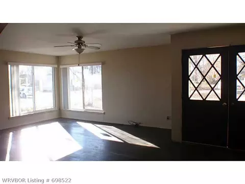6907 S 10 St, Fort Smith, AR 72908 photo 3