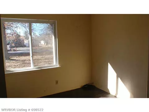 6907 S 10 St, Fort Smith, AR 72908 photo 9