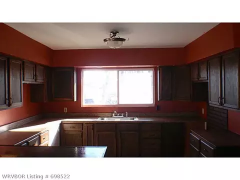 6907 S 10 St, Fort Smith, AR 72908 photo 4