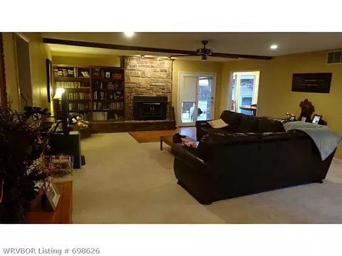 10405 Braemar Cir, Fort Smith, AR 72908 photo 2