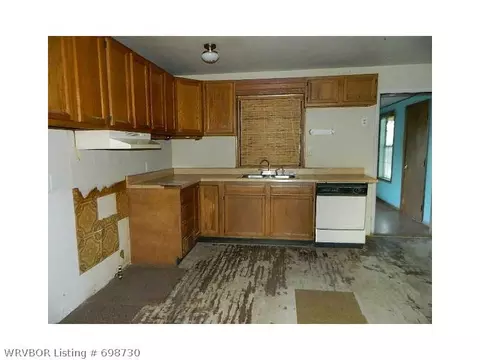 1204 H St, Barling, AR 72923 photo 3