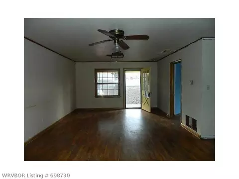 1204 H St, Barling, AR 72923 photo 4