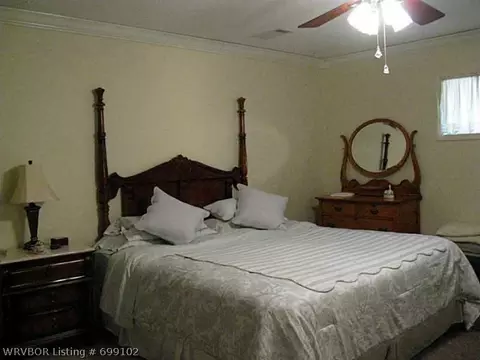 2712 Dallas Ct, Fort Smith, AR 72901 photo 2