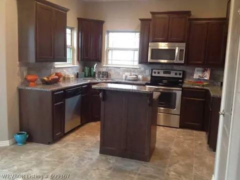 8804 S 12th St, Fort Smith, AR 72908 photo 3