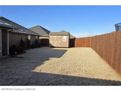 1810 Yukon Dr, Barling, AR 72923 photo 16