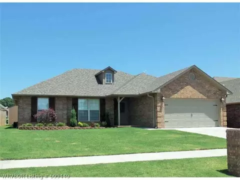 1810 Yukon Dr, Barling, AR 72923 photo 1