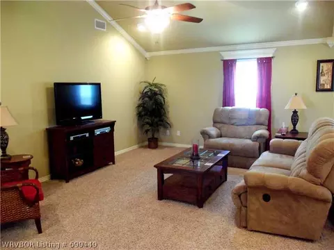 1810 Yukon Dr, Barling, AR 72923 photo 12