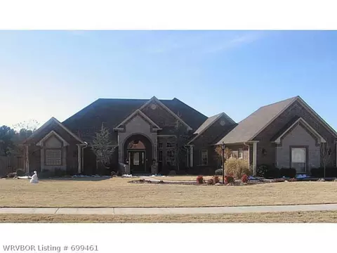 1700 Crystal Ct, Fort Smith, AR 72916 photo 1