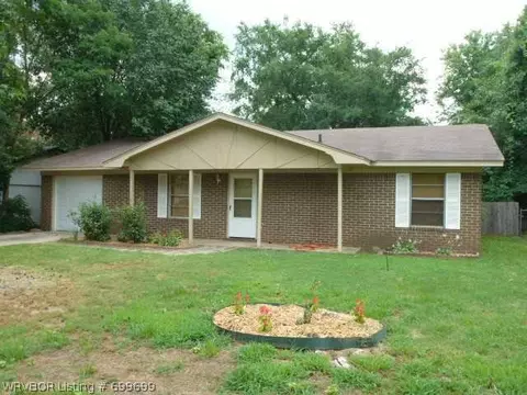 3300 Iola Ave, Fort Smith, AR 72908 photo 1