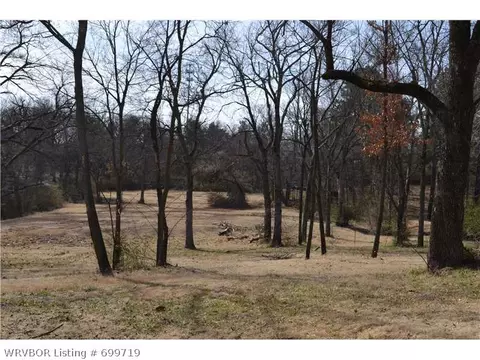 3920 Free Ferry Rd, Fort Smith, AR 72903 photo 2