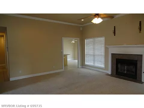 218 Hollywood Pl, Lavaca, AR 72941 photo 4