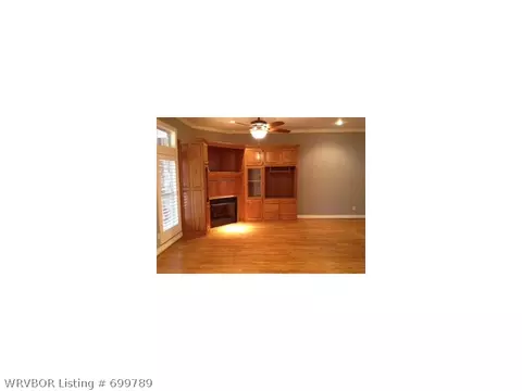 10805 Kent Ct, Fort Smith, AR 72908 photo 4