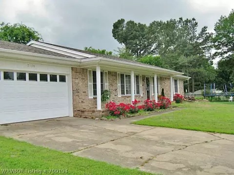 7128 S S Cir, Fort Smith, AR 72903 photo 1