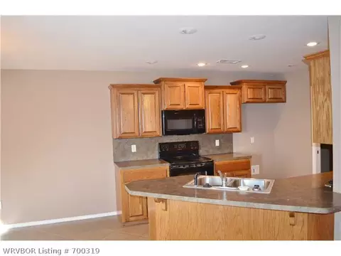 1811 Denali Way, Barling, AR 72923 photo 3