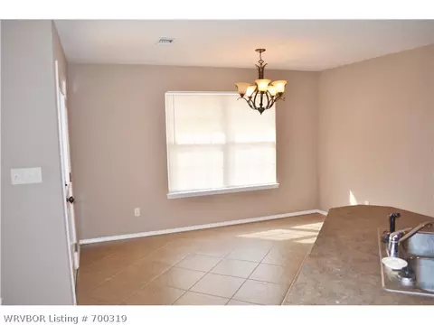 1811 Denali Way, Barling, AR 72923 photo 6