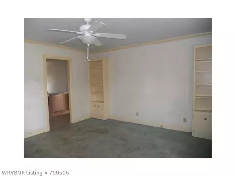 303 N 43rd St, Fort Smith, AR 72904 photo 2