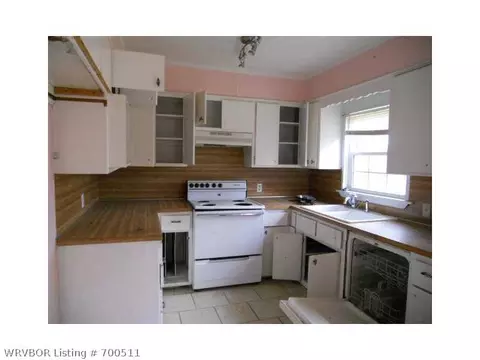 414 N 36th St, Fort Smith, AR 72904 photo 3