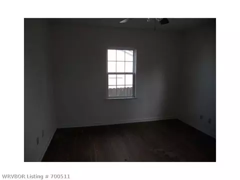 414 N 36th St, Fort Smith, AR 72904 photo 5