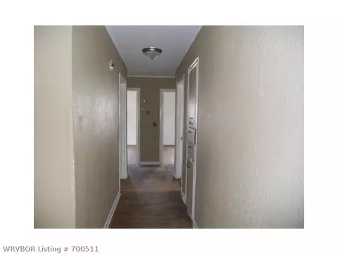 414 N 36th St, Fort Smith, AR 72904 photo 8