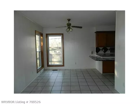 1923 N 46th Ter, Fort Smith, AR 72904 photo 4