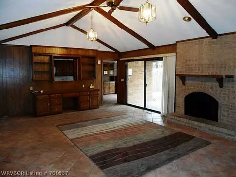 7622 Dover Pl, Fort Smith, AR 72903 photo 3