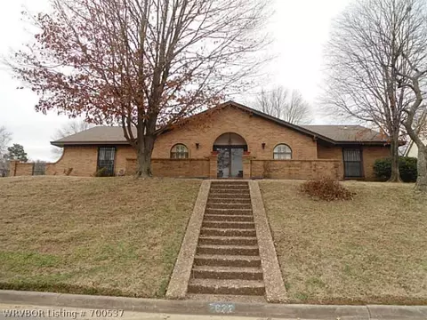 7622 Dover Pl, Fort Smith, AR 72903 photo 1