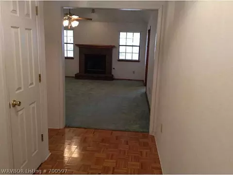 8901 Timberlyn Way, Fort Smith, AR 72908 photo 2