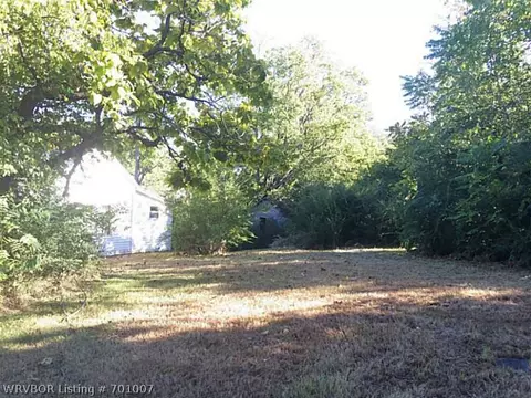 313 Wright St, Hackett, AR 72937 photo 7