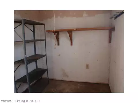 19 N Olive St, Hartford, AR 72938 photo 13