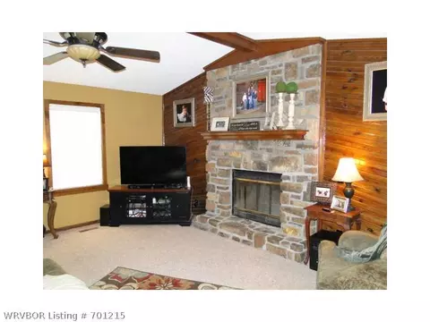 506 E Pasadena St, Greenwood, AR 72936 photo 4