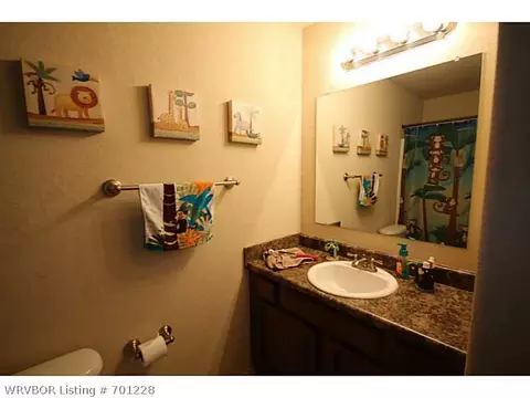 315 Colony Ct, Barling, AR 72923 photo 8