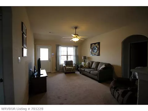 315 Colony Ct, Barling, AR 72923 photo 6