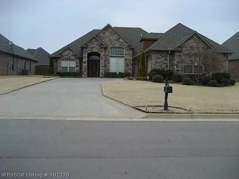 3026 Brighton Pointe, Fort Smith, AR 72903 photo 2